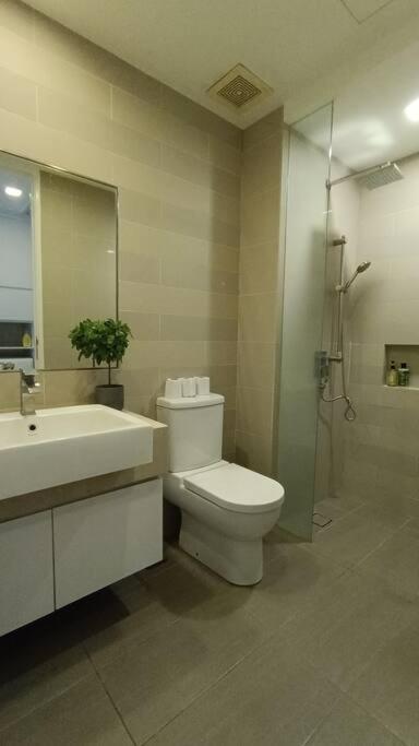 A05 Bukit Ceylon Kl Tower View Balcony Apartment กัวลาลัมเปอร์ ภายนอก รูปภาพ