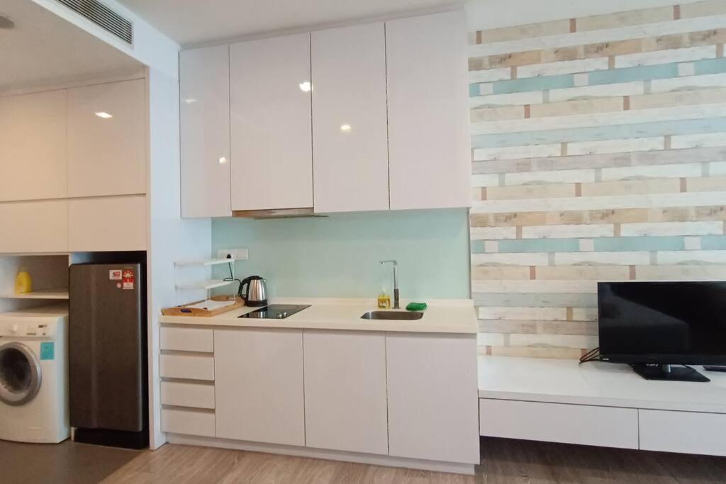 A05 Bukit Ceylon Kl Tower View Balcony Apartment กัวลาลัมเปอร์ ภายนอก รูปภาพ
